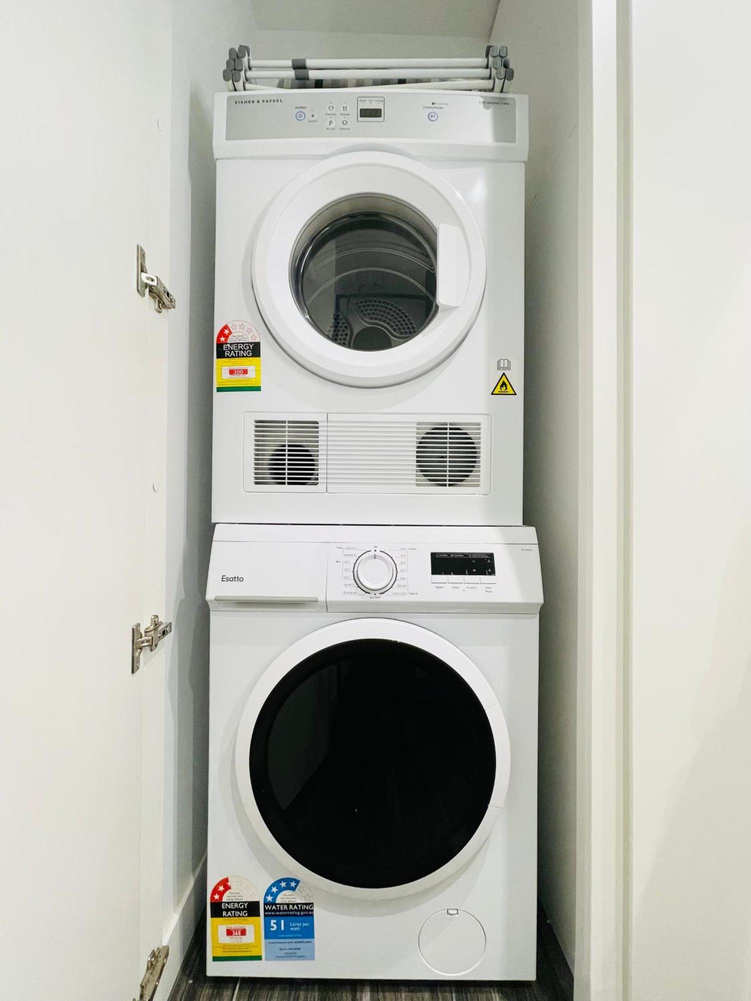 Mega Style Apartments Victoria One 墨尔本 外观 照片