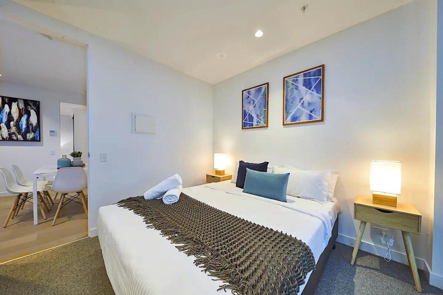 Mega Style Apartments Victoria One 墨尔本 客房 照片